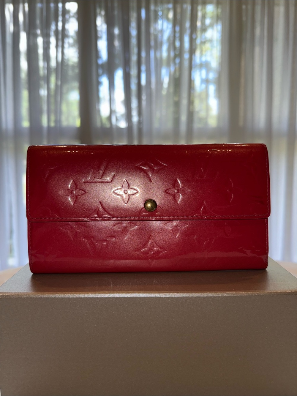 Louis Vuitton Patent Leather Long Wallet - Pink Vernis